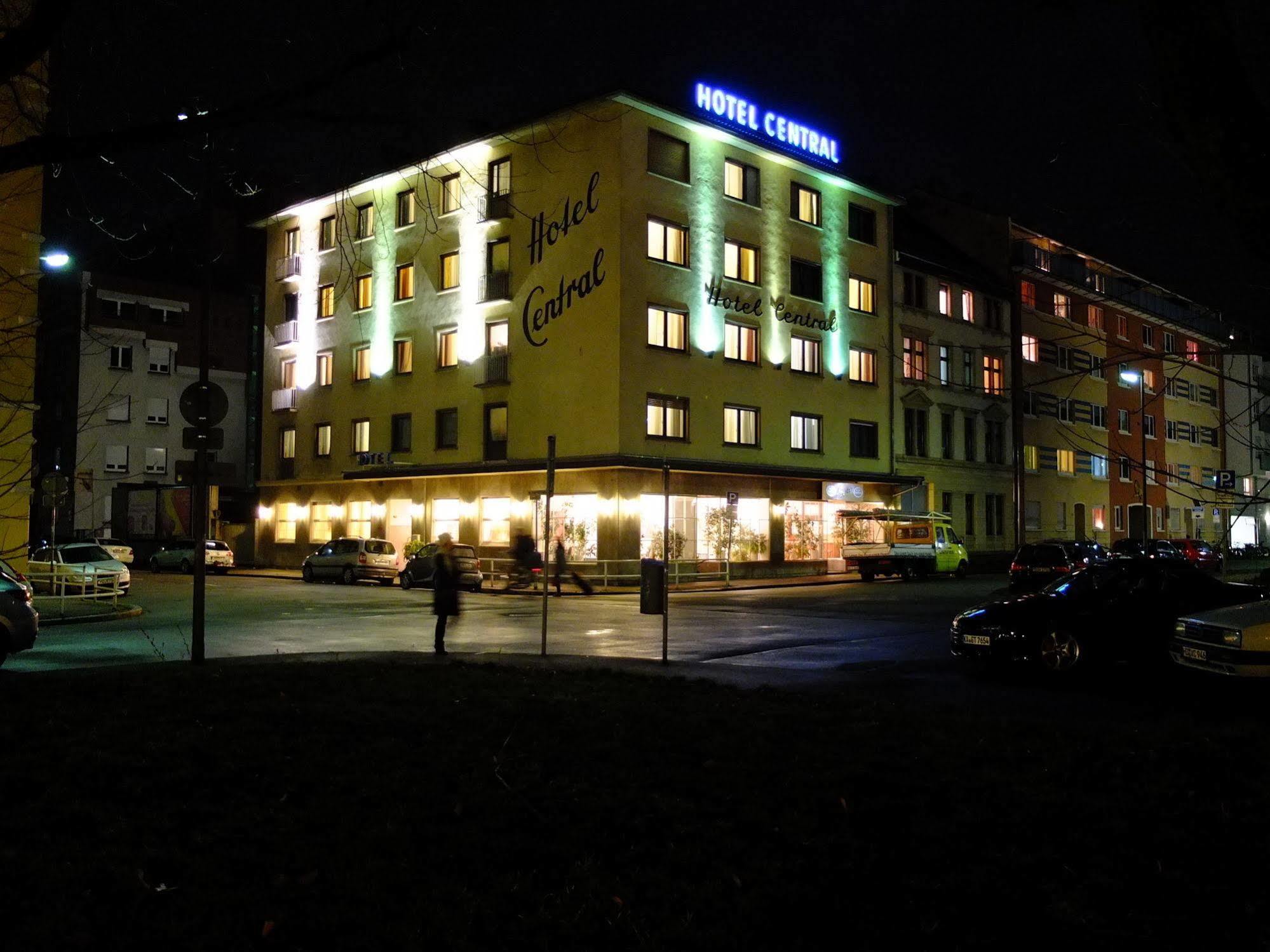Hotel Central Hauptbahnhof Heidelberg Eksteriør billede
